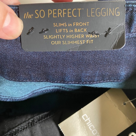 The SO Slimming by Chicos size 1.5 regular - Picture 3 of 7